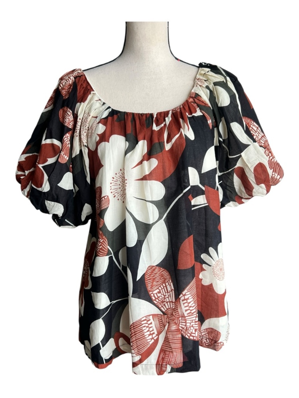 Umgee Black & Rust Floral Puff Sleeve Blouse Size M - Picture 2 of 11